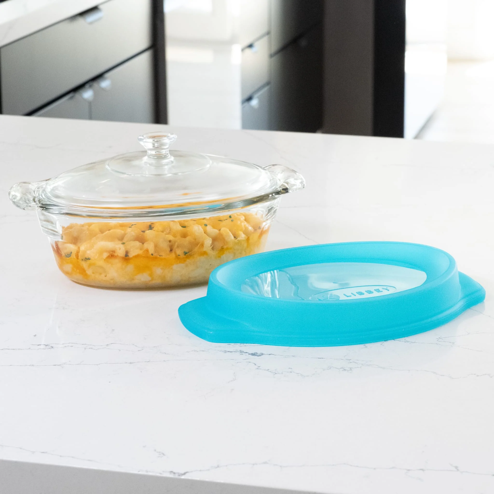 Libbey Baker’s Premium 2 Quart Oval Glass Casserole Dish with Glass Lid and Plastic Storage Lid, Stackable Bakeware with GreatGrip Handles