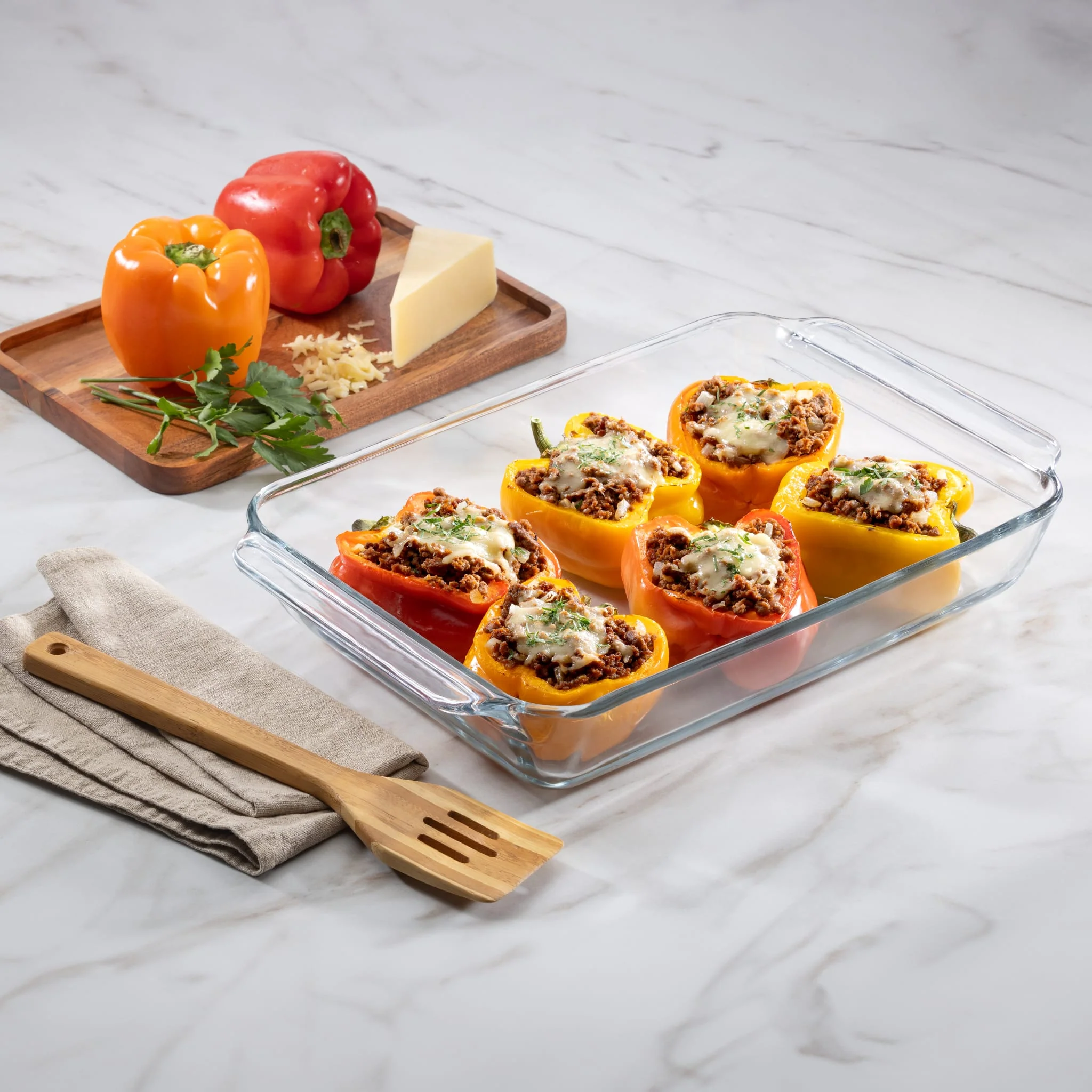 Libbey Baker’s Premium 5 Piece Glass Bakeware Set, Includes 10x14, 9x13 with Lid, and 8x8 with Lid, Stackable with GreatGrip™ Handles