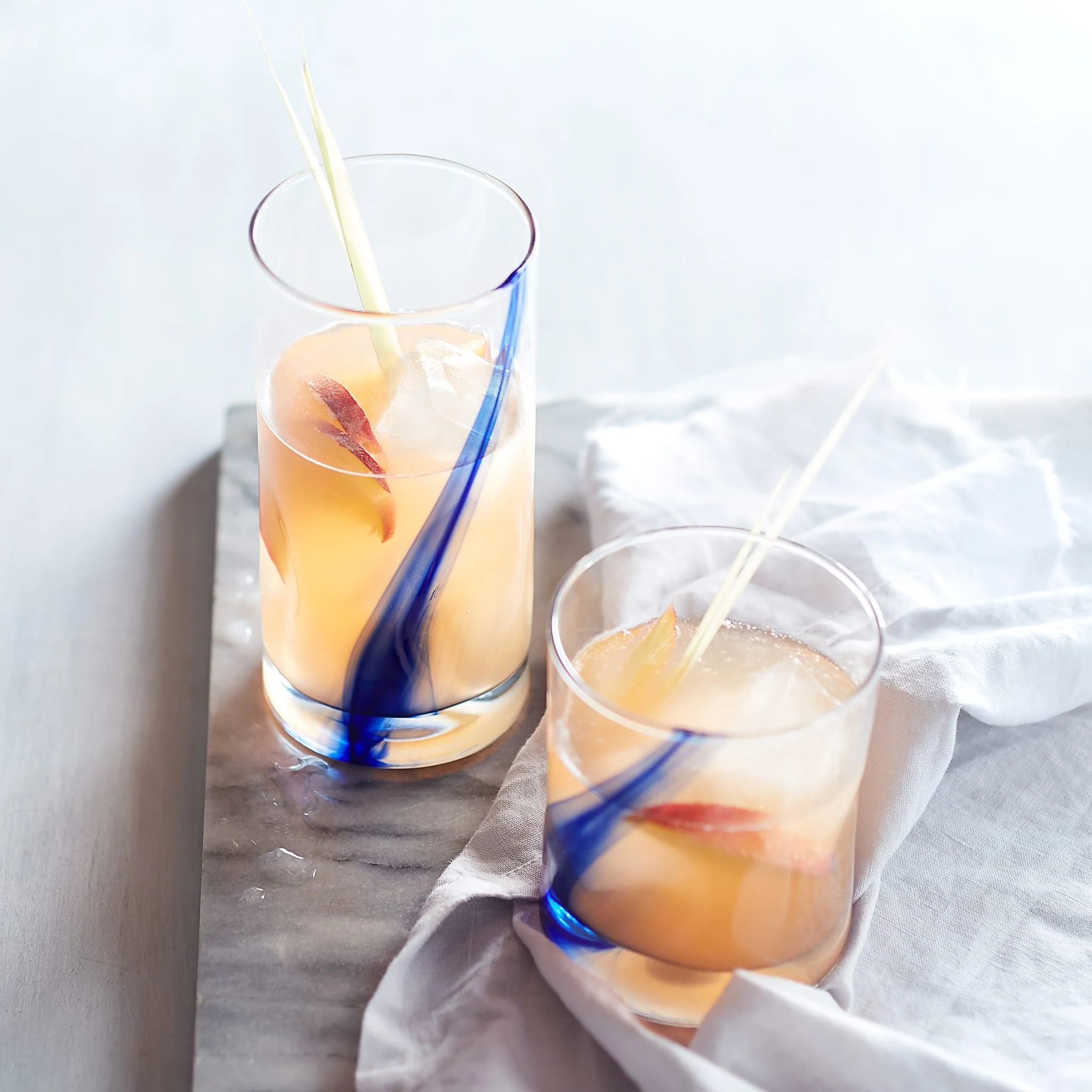 Libbey Blue Ribbon Impressions 16 件套平底杯与古典杯套装